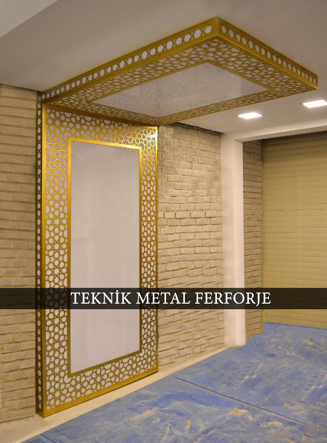 ALTIN BOYALI DEKORATİF IŞIKLI PARAVAN